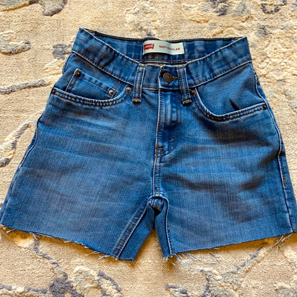 Levi shorts